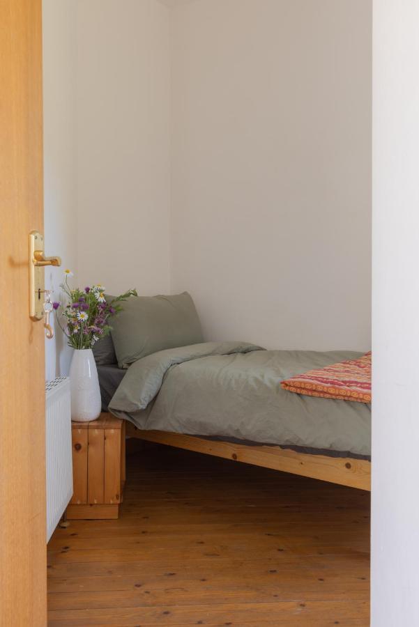 The Common Knowledge Centre Hostel Kilfenora Екстериор снимка